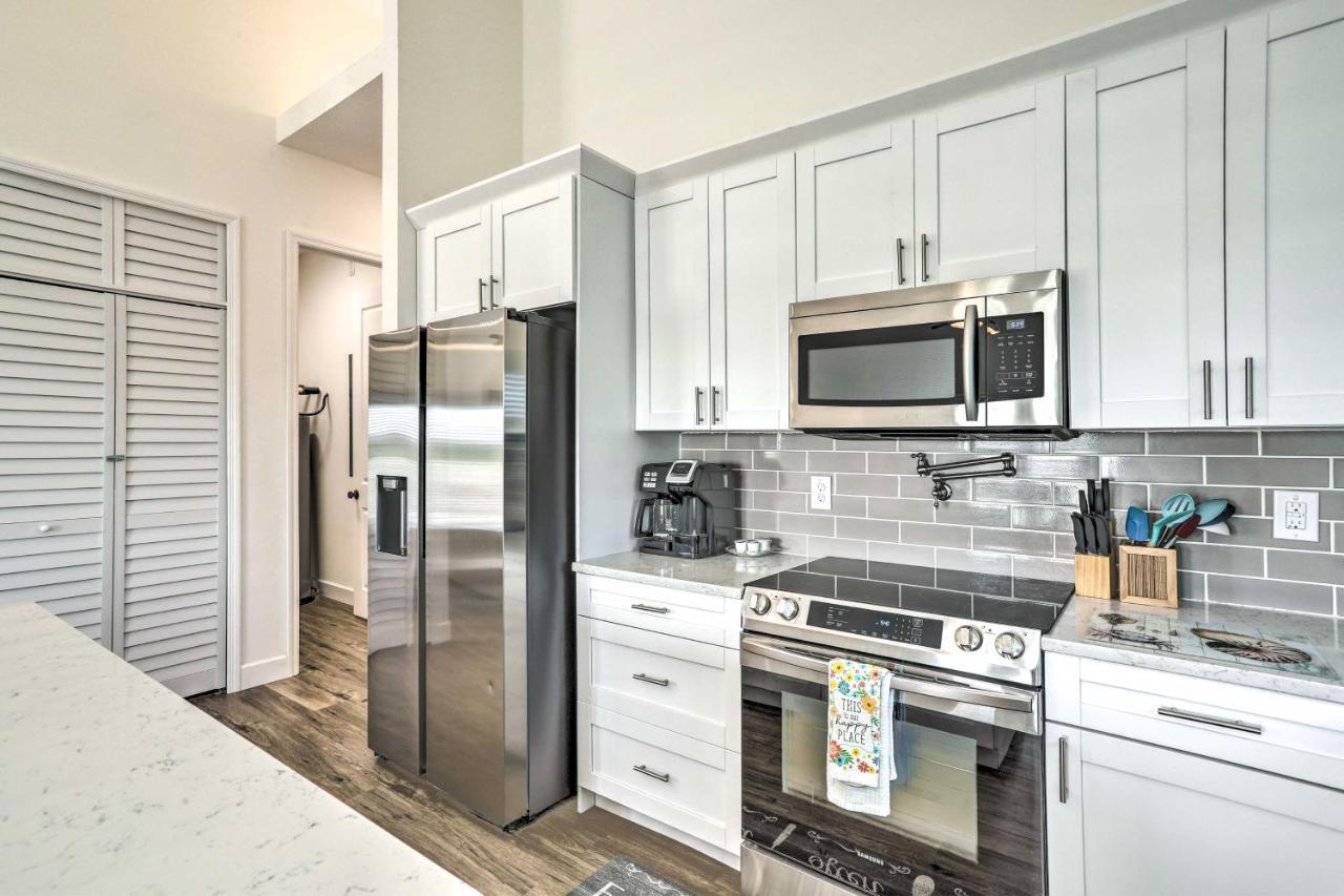 Tampa House With Patio, Near Downtown And Beaches! Exteriör bild